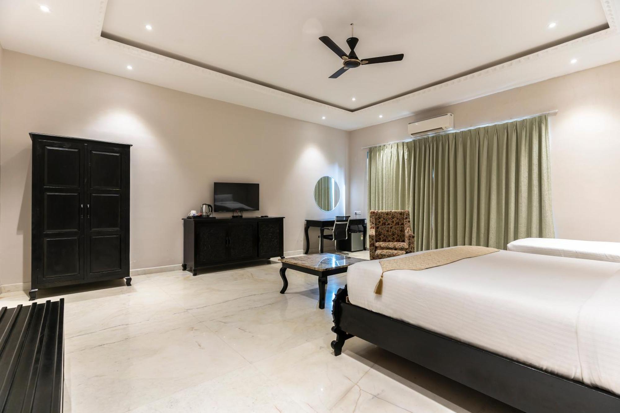 Surya Uday Villa Udaipur Luaran gambar
