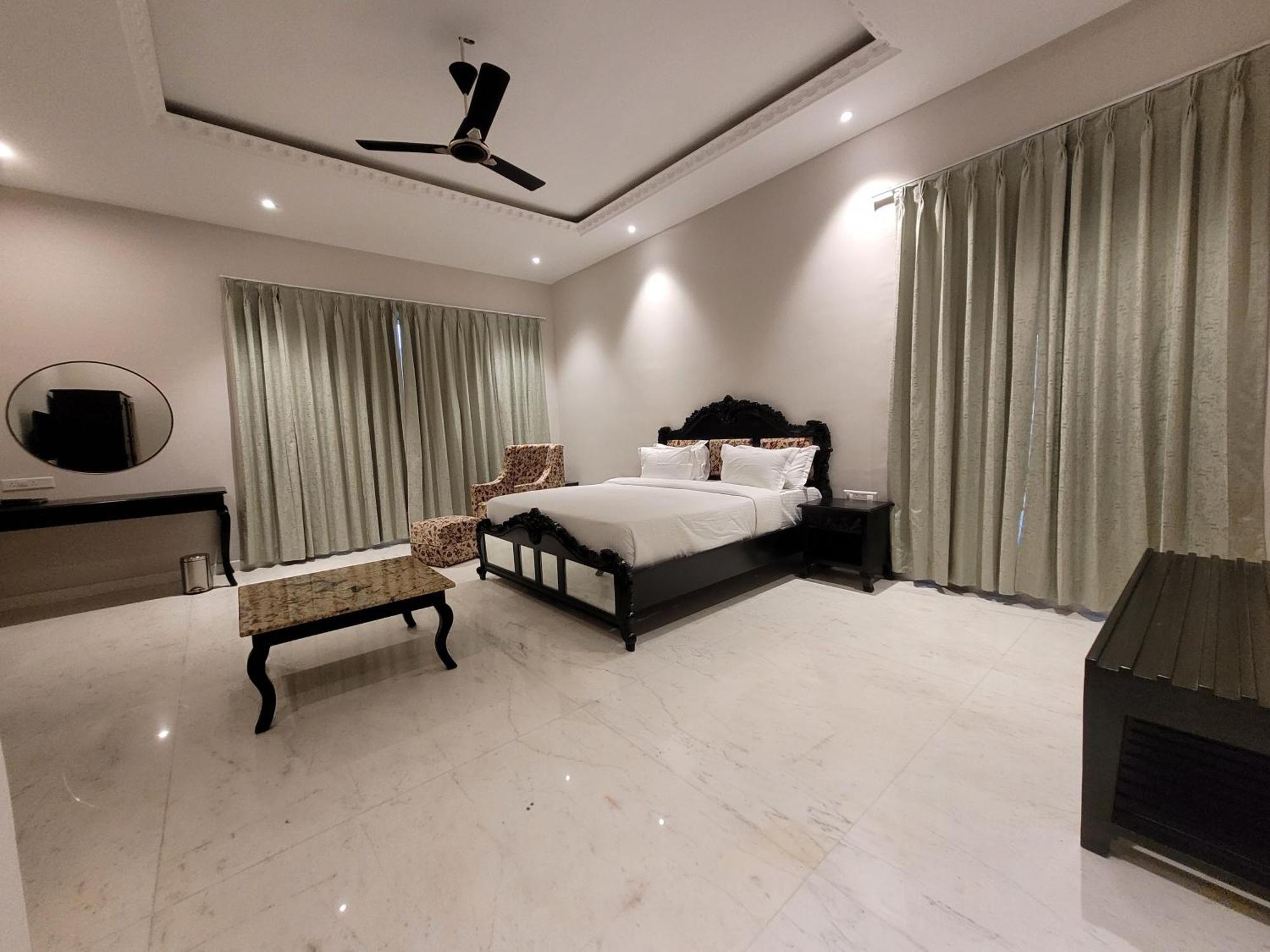 Surya Uday Villa Udaipur Luaran gambar